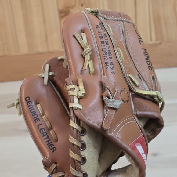 Regent All Star Youth Leather Cowhide Dual Hinge Baseball Glove Mitt No. 213.284 - Picture 12 of 13
